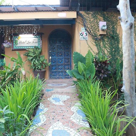فندق La Tora ماناجوا المظهر الخارجي الصورة